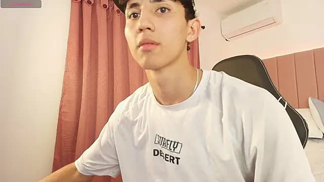Valentino_Rey live cam