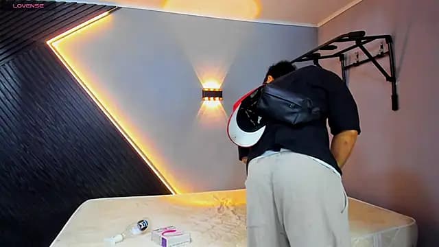 Horny_nick18 live cam