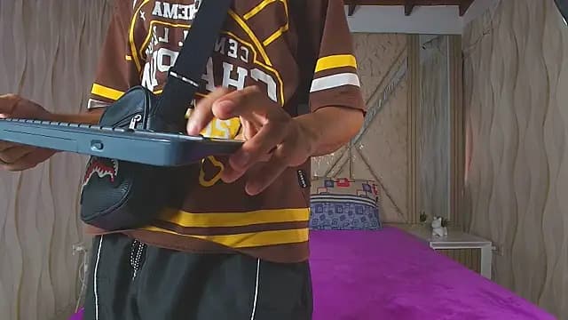 Hotcouple_222 live cam