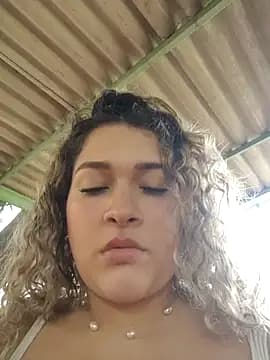 Sara_smiiith211 live cam