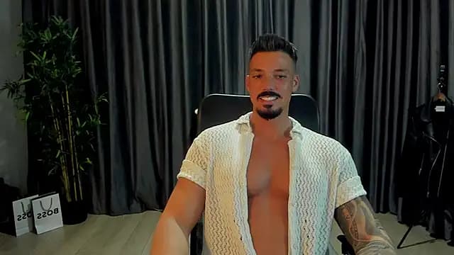 HaydenSpearss live cam on Stripchat