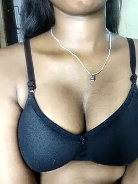 Simran_0011 live cam