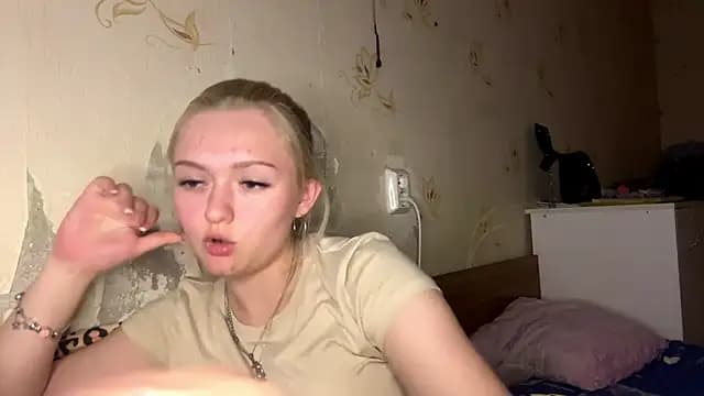 Sophia_Blonde live cam