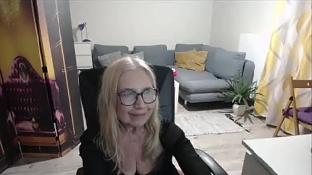 sofia_xkiss live cam