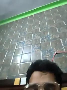 BeardKingo live cam on Stripchat