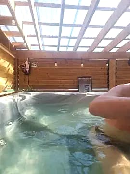 Cutecamboy4you live cam