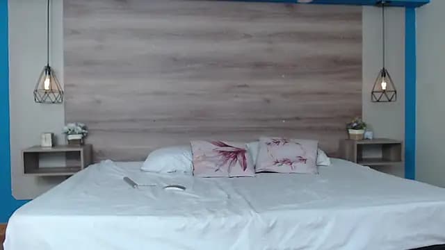 Lilith_Love_69 live cam on Stripchat