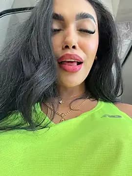 emma_andrew1 live cam