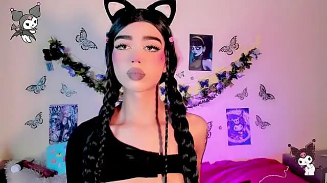 Miss-Saraii live cam