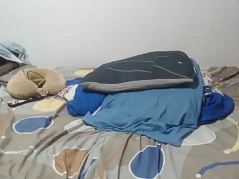 bull_blackponse live cam