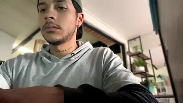 ErosDominant live cam on Stripchat