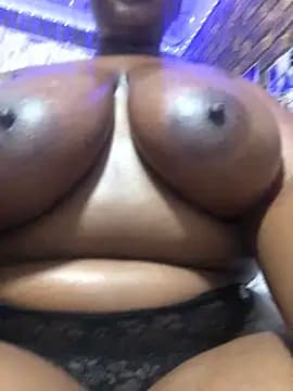 HornyMysteryx live cam