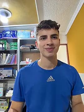 AdrianRinaldi live cam