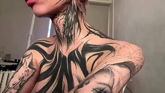 KizzieSherbert live cam