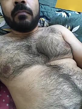 Hairy_hunk32 live cam