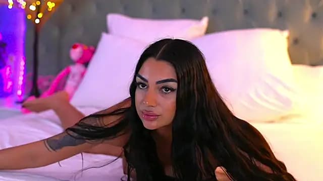 NatalieDelices live cam on Stripchat