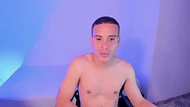 Axel__fierro live cam