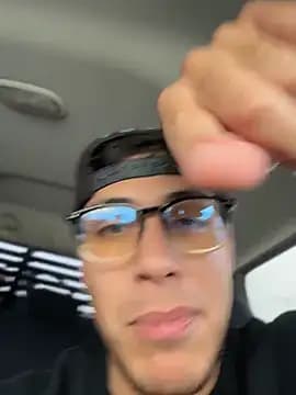 StrokingDaddy4 live cam