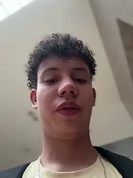 yoursexyjose live cam