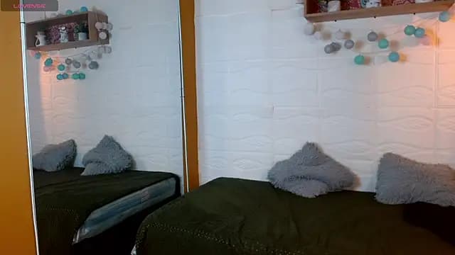 Zayn_clausen live cam on Stripchat