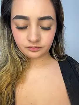 Antonella_Julieta live cam