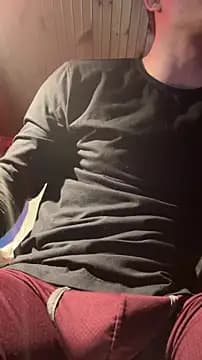 SillyDillyNewfie live cam