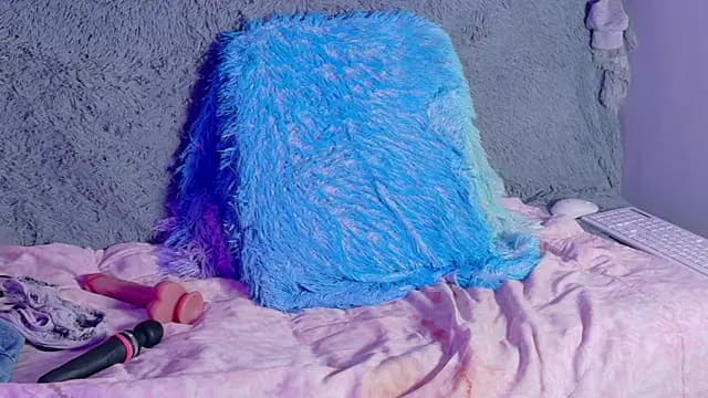 Lala_fluffy live cam