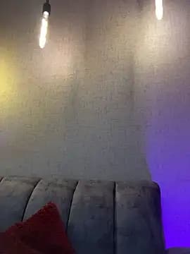 Antonella_Julieta live cam