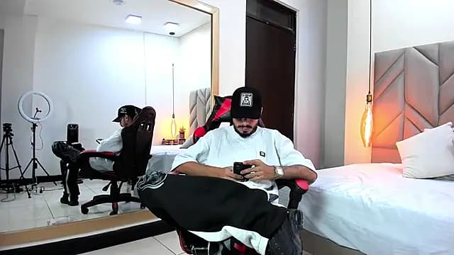 MatthewCullen live cam