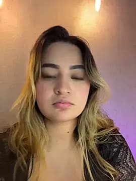 Antonella_Julieta live cam