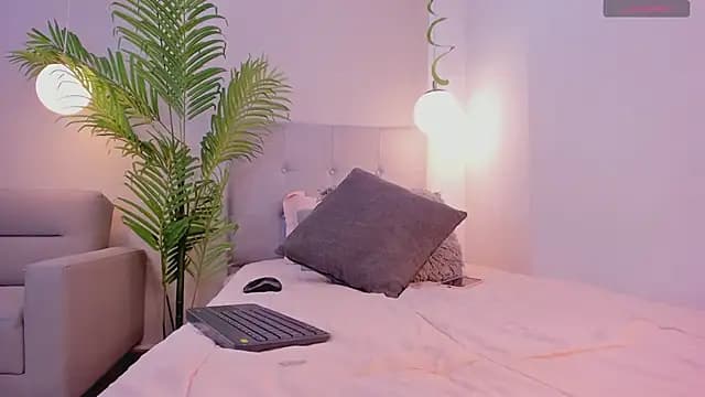 Bonnie_andclyde live cam