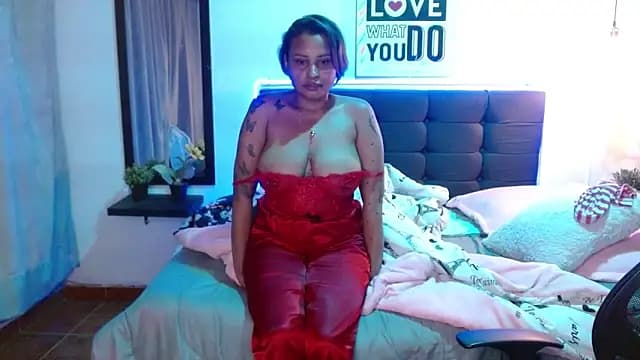 Dominik_girl live cam