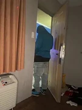 Stressreliever82 live cam