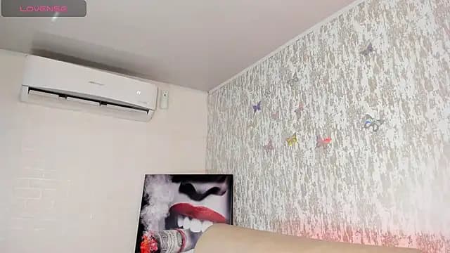 V_suckscockk live cam