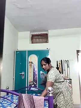 yamini1431 live cam