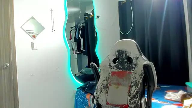 Kris_Khalifa69 live cam