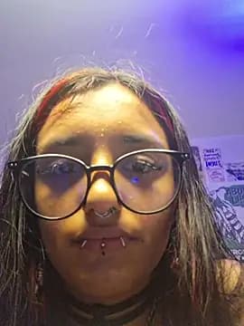 carolinerue live cam