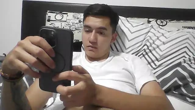 Estebitan_vm live cam