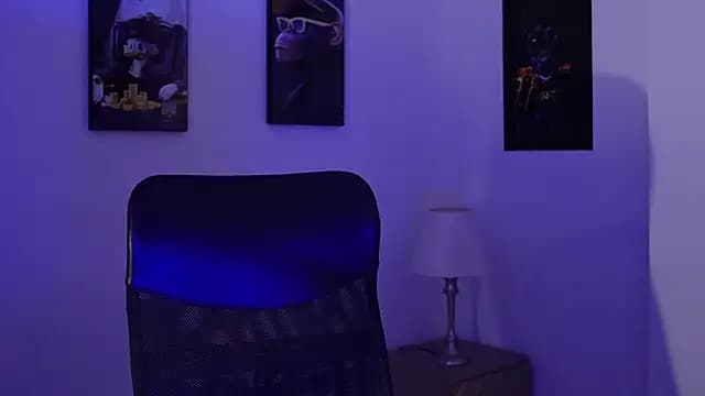 Hazzan_Velez live cam