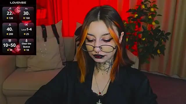 Mistress__Marcelline live cam on Stripchat