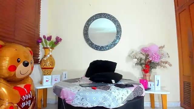 NicoleSantana live cam