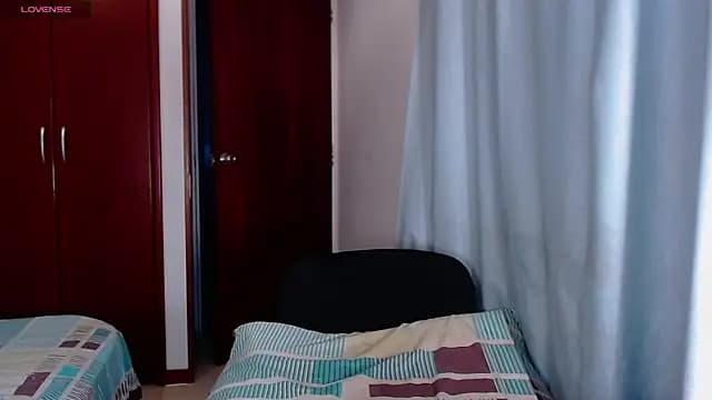 TastyTrap_18 live cam