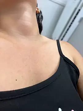 dani_zafiro live cam