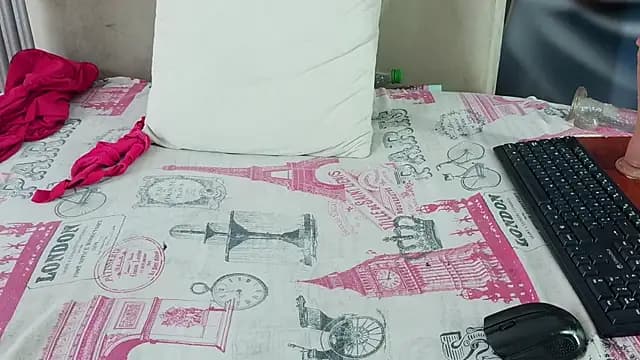 rouxinferno_cr live cam