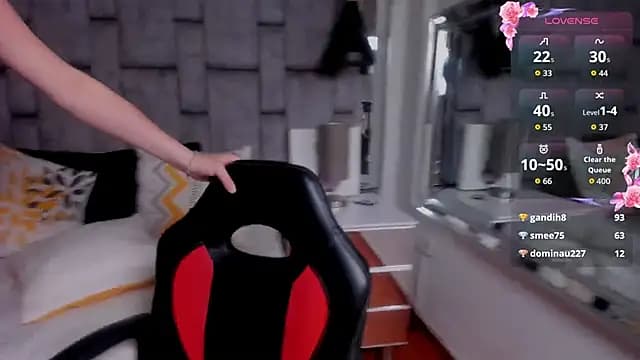 Maitebigboobs live cam