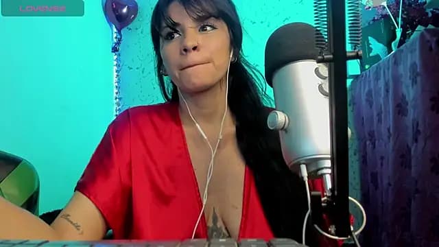 elissa_iris live cam