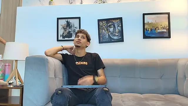 YOUNG_BOYS_HELL live cam