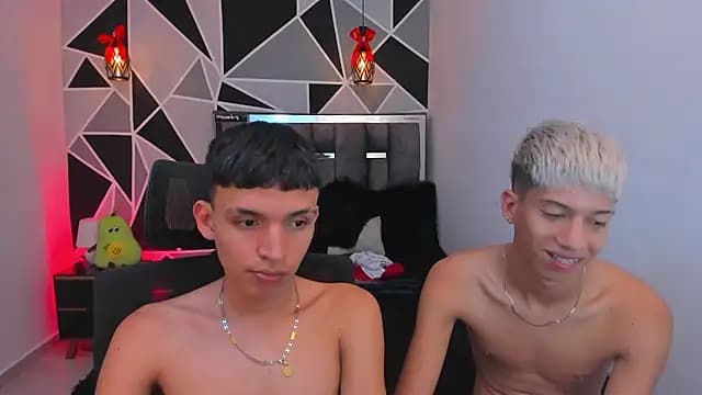Juan_Nd_Steven live cam