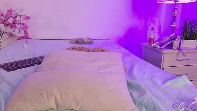 ainara_dolls live cam