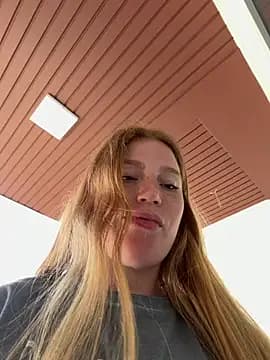 Carammelstorm live cam